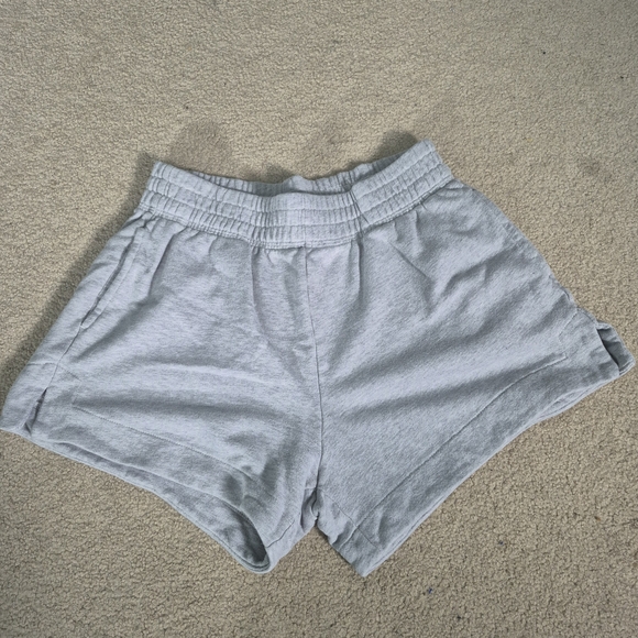 Men's Gray Casual Shorts - Picture 3 of 6